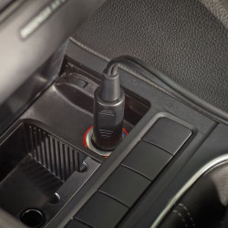 Aspirateur à main voiture Black & Decker ADV1200-XJ 12V 610ml câble 5m