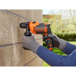 Black and Decker Perceuse à percussion Black & Decker BEH710K 710W 47600cps/min coffret Kobleo Black and Decker Perceuse à percussion Black & Decker BEH710K 710W 47600cps/min coffret Kobleo