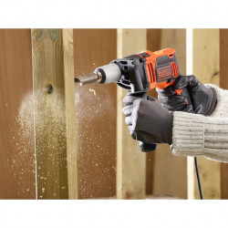 Black and Decker Perceuse à percussion BEH850K 850W avec mallette et accessoires Kobleo Black and Decker Perceuse à percussion BEH850K 850W avec mallette et accessoires Kobleo