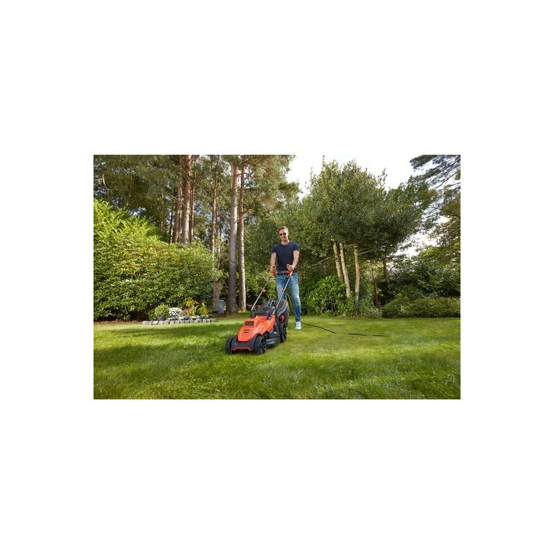 Black and Decker Tondeuse Black & Decker BEMW461BH-QS 1400W 34cm bac 40L poignée Bike Kobleo Black and Decker Tondeuse Black & Decker BEMW461BH-QS 1400W 34cm bac 40L poignée Bike Kobleo