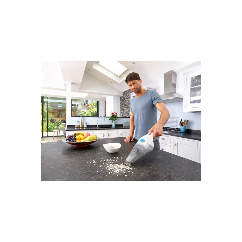 Aspirateur à main Black & Decker NVC115JL-QW 3,6V Li-Ion 1,5Ah 325ml