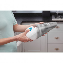 Aspirateur à main Black & Decker NVC115JL-QW 3,6V Li-Ion 1,5Ah 325ml