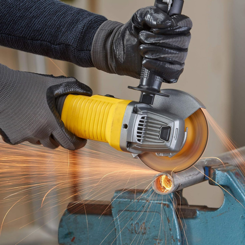 Stanley Meuleuse d'angle Stanley FMEG220K-QS 1 main 850W 125mm Kobleo Stanley Meuleuse d'angle Stanley FMEG220K-QS 1 main 850W 125mm Kobleo