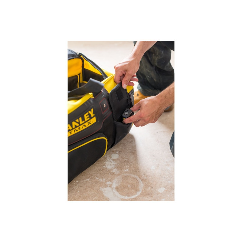 Stanley Sac à outils Stanley FMST82706-1 avec roulettes 60L charge 20kg Kobleo Stanley Sac à outils Stanley FMST82706-1 avec roulettes 60L charge 20kg Kobleo