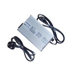 Stockman Chargeur 4Ah Stockman C-2-00445 pour DMEG170 / DMEG200 / DMEG170-R Kobleo