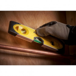 Stanley Niveau Stanley Torpedo magnétique 23 cm bimatière 3 fioles Kobleo Stanley Niveau Stanley Torpedo magnétique 23 cm bimatière 3 fioles Kobleo