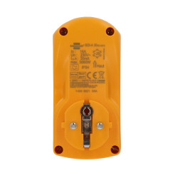 Brennenstuhl Adaptateur avec protection différentielle Brennenstuhl 30mA 3680W Kobleo Brennenstuhl Adaptateur avec protection différentielle Brennenstuhl 30mA 3680W Kobleo