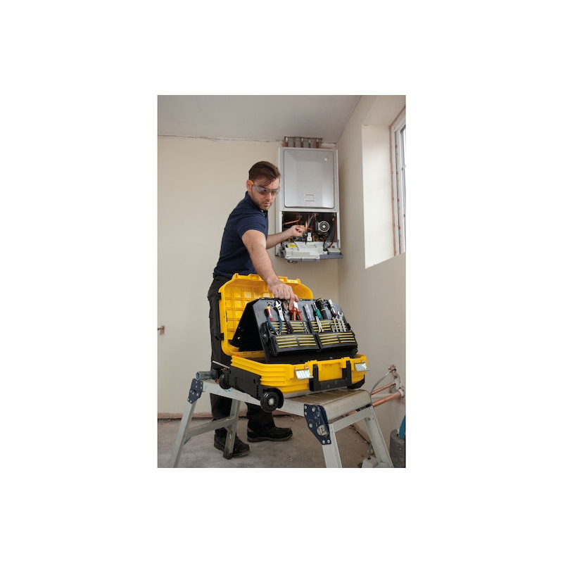 Valise de maintenance Stanley FatMax capacité 16,8L à roulettes