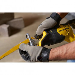 Stanley Scie sabre Stanley Fatmax SFMCS300B 18V 3000trs/min 25mm produit seul Kobleo Stanley Scie sabre Stanley Fatmax SFMCS300B 18V 3000trs/min 25mm produit seul Kobleo
