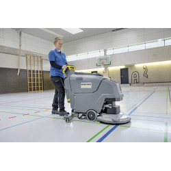 Karcher Autolaveuse accompagnée batterie 115Ah BD 50/55 C Classic Bp Karcher Kobleo